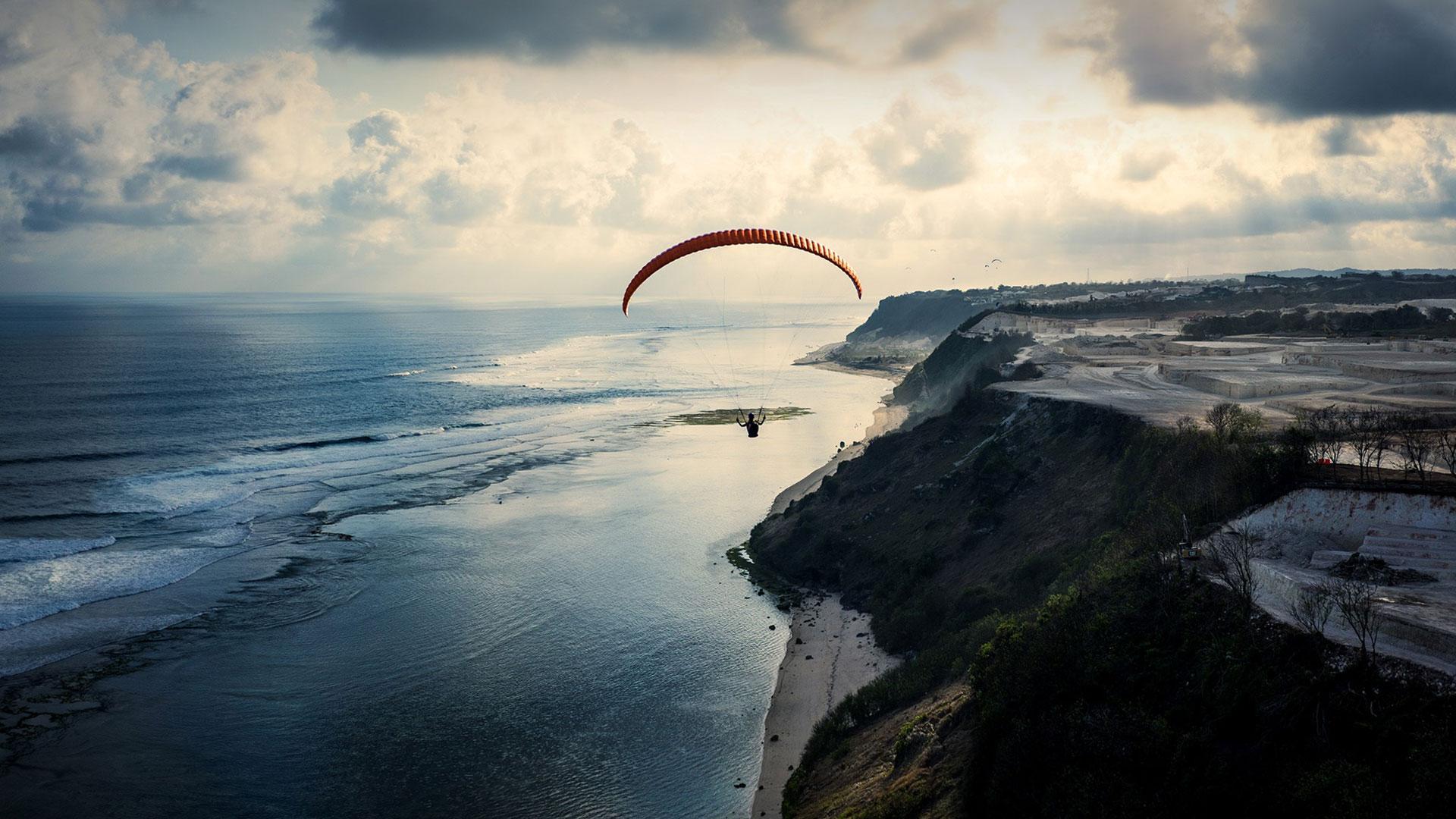 Paragliding