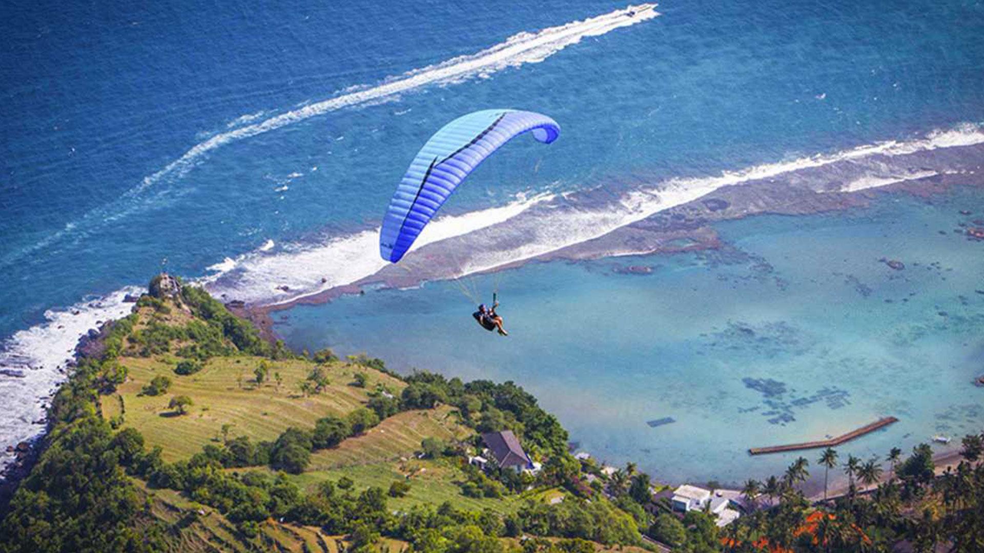 Paragliding